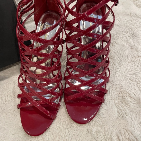 NEW! Macy's INC Fire Red 4" Strappy Heels - Size 7M - Picture 10 of 15